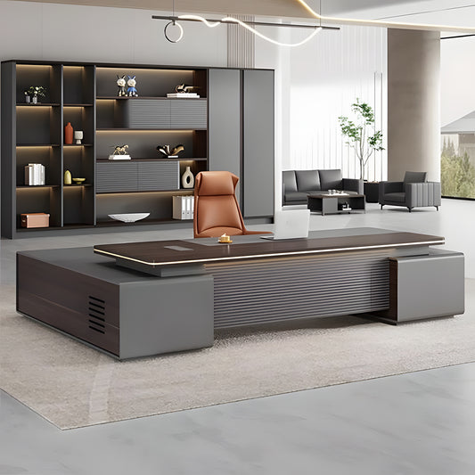 頑丈 重厚感 幕板 安定性 プライバシー配慮 キャビネット 大容量 広い作業スペース デスク 役員デスク 執務デスク 落ち着き 上質 格調 カスタマイズ可能 LBZ-C077